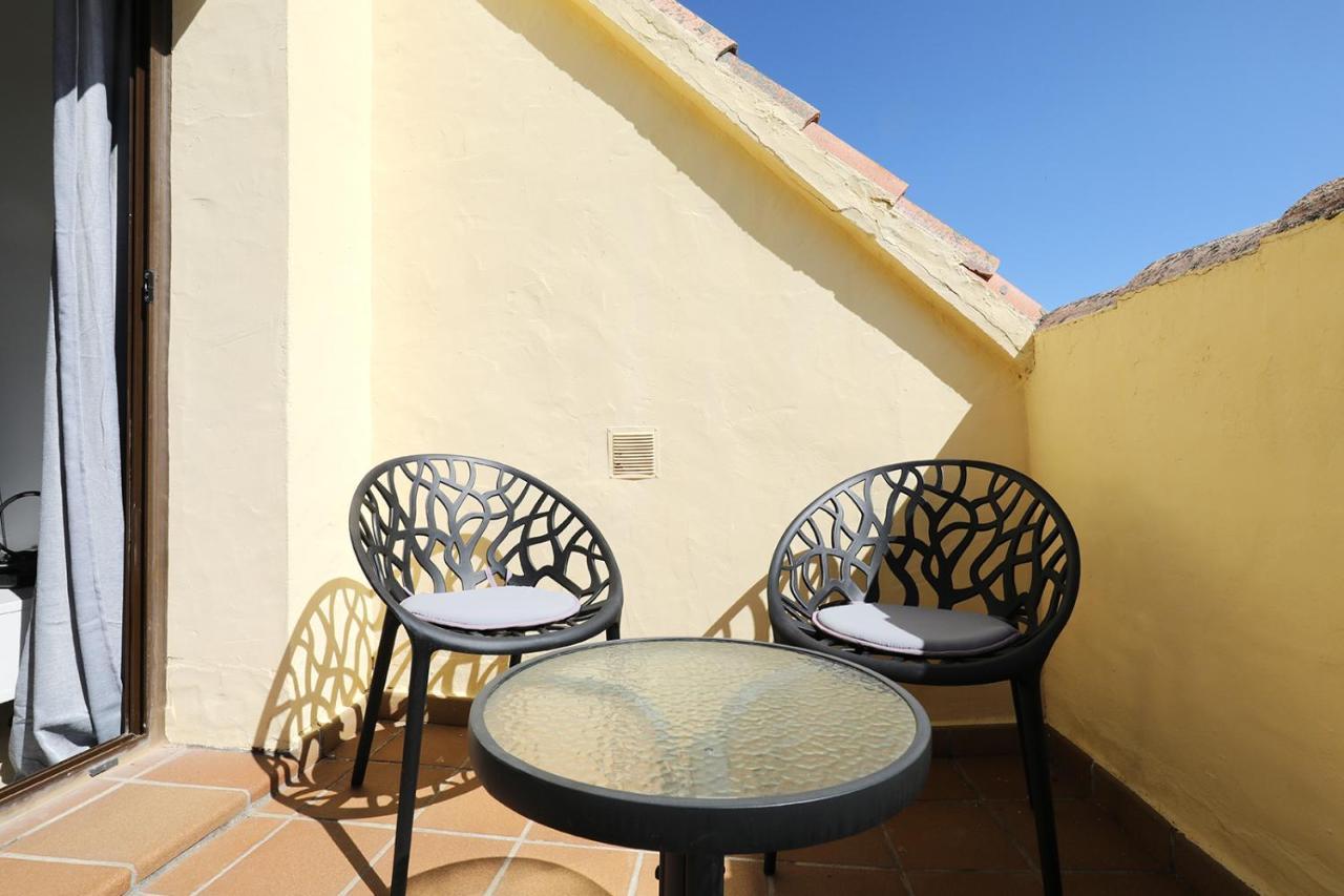 Duquesa Village Apartment - 2 Bed/2 Bath Apartment With Panoramic Sea Views Manilva Dış mekan fotoğraf